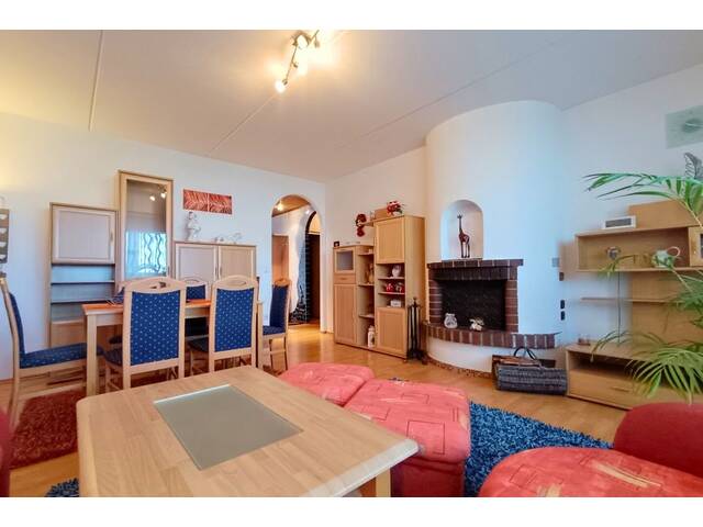 Immobilie in Traiskirchen - PLATZ FÜR DIE GANZE FAMILIE! 4 Zimmer Wohnung in Wienersdorf mit großer Loggia zu kaufen! - Bild 4