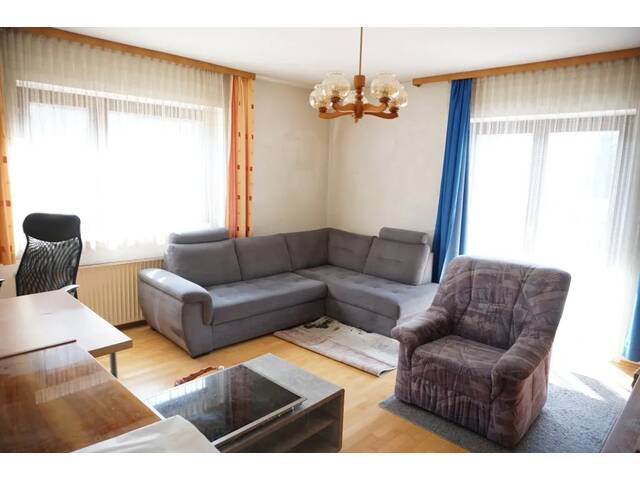 Immobilie in Thörl - Wohnhaus mit Nebengebäuden in Thörl - Bild 2
