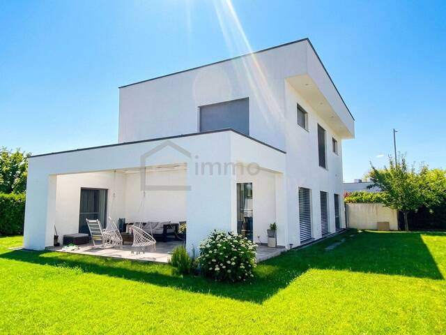 Immobilie in Mitterndorf an der Fischa - State of the Art -hochmoderne Villa in bester Lage - Bild 0