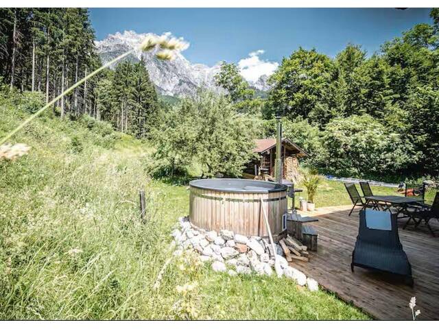Immobilie in Leogang - „Zweifamilienhaus in Leogang: Die ideale Kombination aus Eigenheim und touristischer Privatzimmervermietung.“ - Bild 2
