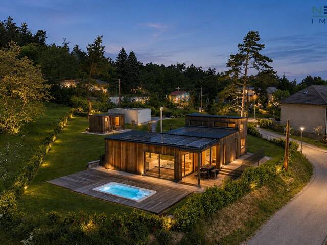 Immobilie in Forchtenstein - Forchtenstein - Wohnen, wo Natur und Design sich begegnen Ihr Traumhaus mit Garten, Pool und beeindruckendem Weitblick - Bild 0