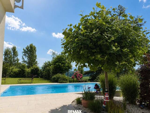 Immobilie in Wolfsberg im Schwarzautal - Exklusive Villa in traumhafter Aussichtslage - Wertbeständige Investition mit Wohnrecht - Bild 1