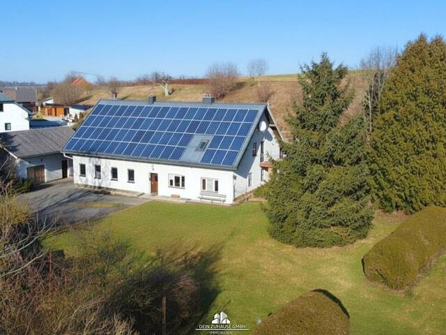 Immobilie in Vorchdorf - DEIN ZUHAUSE - Ein-/Zweifamilienhaus mit extra großem Grundstück in zentraler Lage in Vorchdorf - Bild 2