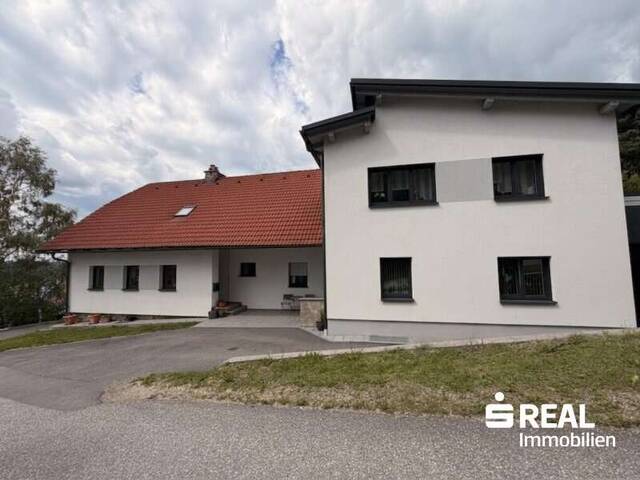 Immobilie in St. Georgen am Walde - Preis-Hit mit viel Platz – Zwei Häuser auf einem Grundstück mit vielfältigen Nutzungsmöglichkeiten - Bild 0