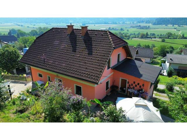 Immobilie in Liebenfels - *TOP-Aussicht!* *Großzügiges Einfamilienhaus samt landwirtschaftlichen Nutzflächen* - Bild 0