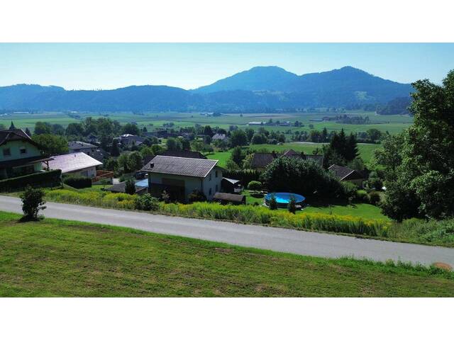 Immobilie in Liebenfels - *TOP-Aussicht!* *Großzügiges Einfamilienhaus samt landwirtschaftlichen Nutzflächen* - Bild 1
