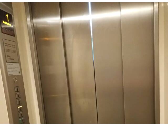 Immobilie in Mautern an der Donau - Sanierungsbedürftige Eigentumswohnung im 2.Liftstock mit Göttweigblick in angenehmer Grünlage! - Bild 1