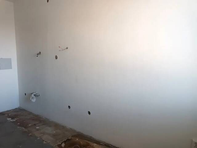 Immobilie in Mautern an der Donau - Sanierungsbedürftige Eigentumswohnung im 2.Liftstock mit Göttweigblick in angenehmer Grünlage! - Bild 4