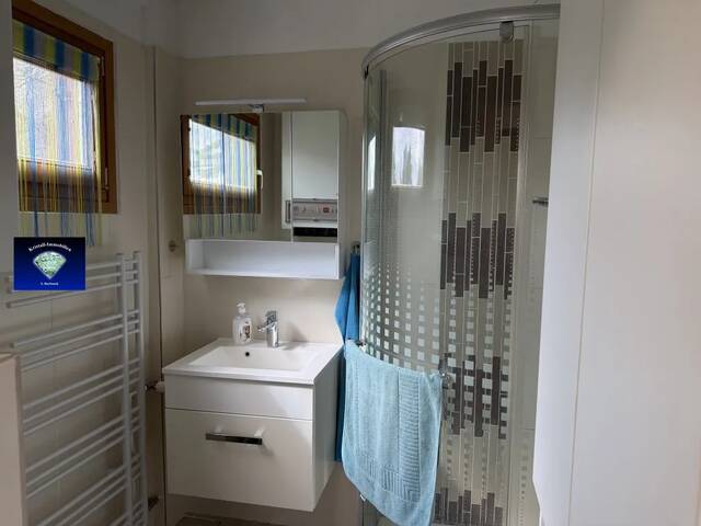 Immobilie in Pöttsching - Pöttsching sehr liebes neu renoviertes Wochenendhausam See, oder auch zum Fixwohnen da Wärmeisoliert und Gas Zentralheizung-1082 - Bild 3