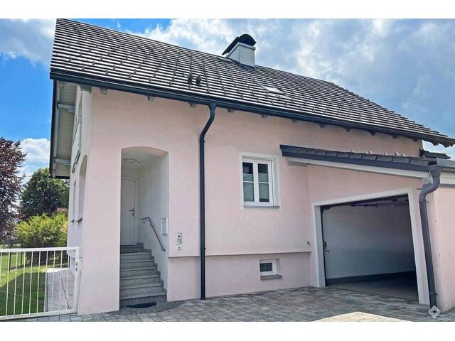 Immobilie in Neumarkt am Wallersee - Wohnidylle nahe Wallersee - Einfamilienhaus mit Charakter - Bild 1