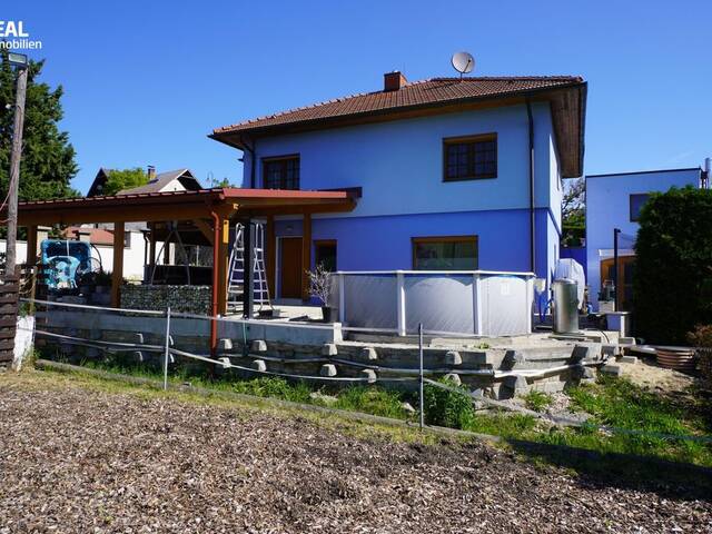 Immobilie in Niederleis - ideal für Pferde und Naturliebhaber - einladendes Einfamilienhaus mit Reitplatz und Scheune - Bild 1