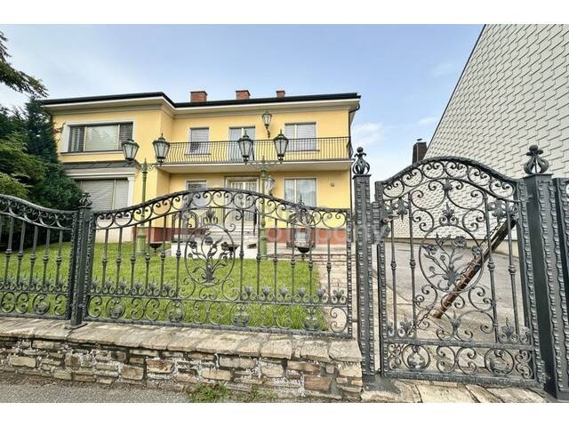 Immobilie in Lassee - Ihr Traumhaus wartet auf Sie: Luxus und Eleganz - Bild 4