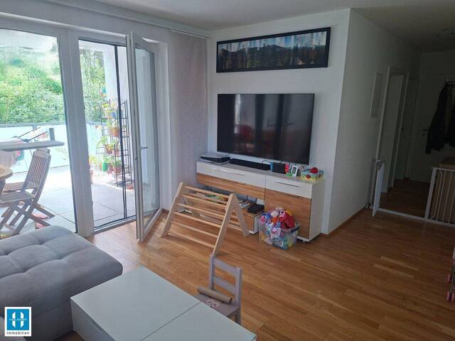 Immobilie in Ried im Innkreis - schöne, neuwertige 73,45m² Wohnung mit Kinderzimmer, Balkon und TG Parkplatz zu verkaufen - Ried i.I. - Bild 2