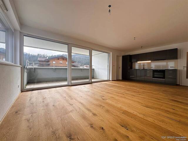 Immobilie in Altenmarkt im Pongau - Moderne Eigentumswohnung mit Südbalkon, 2 Schlafzimmern und 2 PKW-Stellplätzen in zentraler Lage - Bild 0