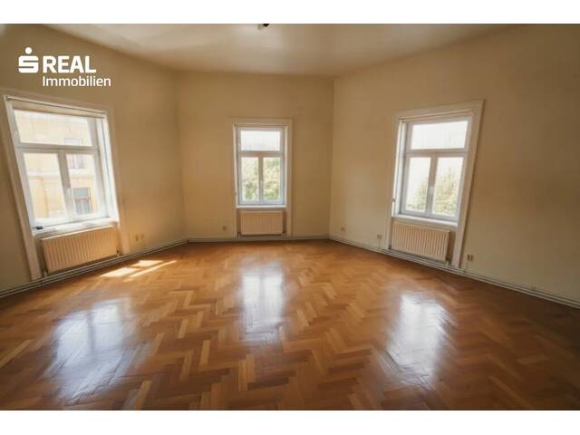 Immobilie in Mödling - ALTBAUETAGE MIT SELTENHEITSWERT - Historischer Charme auf 140 m² – eine ganze Etage für Ihre Wohnideen - Bild 2