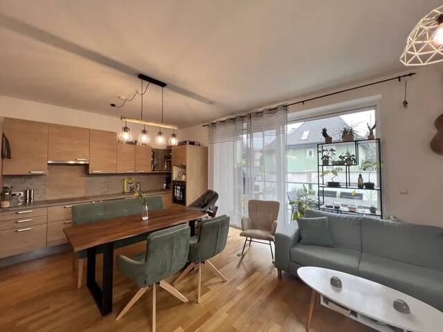 Immobilie in Steyregg - 3-Zimmer Wohnung im Zentrum von Steyregg mit großem Balkon und Kfz-Stellplatz - Bild 2