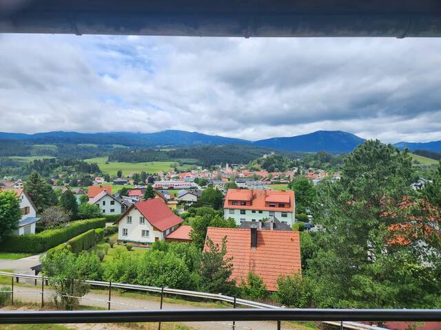 Immobilie in Neumarkt in Steiermark - Einfamilienhaus 188m² - 1.460 m² Grund mit Carport und Garage - schöne Lage - Bild 2