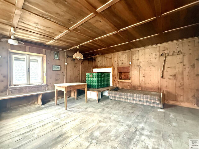 Immobilie in Prutz - Sanierungsobjekt mit Charakter – Traditioneller Bauernhof auf großem Grundstück - Bild 4