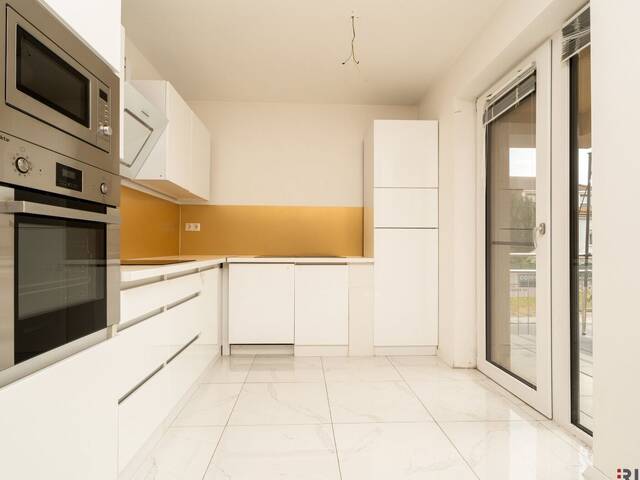 Immobilie in Hainburg an der Donau - Moderne 3‑Zimmer‑Wohnung mit Balkon & Carport - Bild 0