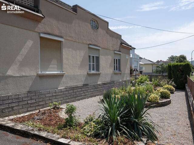 Immobilie in Liebing - Interessante Liegenschaft auf 1.958m² Grund - 120m² Wohnfläche plus Garage, Lager, Schuppen, Keller und Rohdachboden! - Bild 0