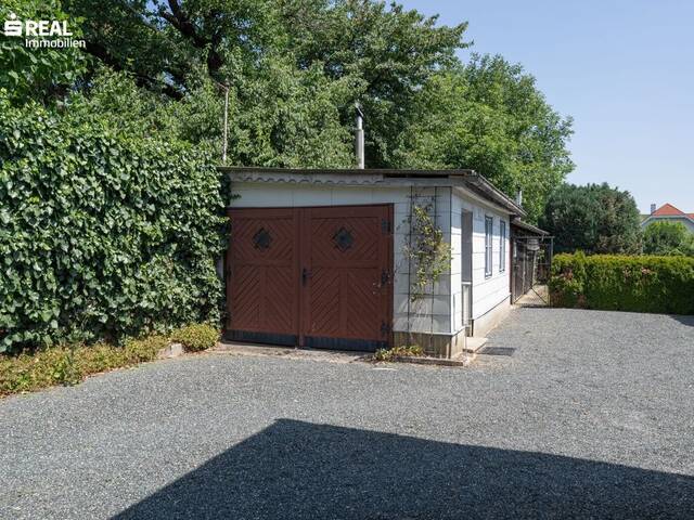 Immobilie in Liebing - Interessante Liegenschaft auf 1.958m² Grund - 120m² Wohnfläche plus Garage, Lager, Schuppen, Keller und Rohdachboden! - Bild 2