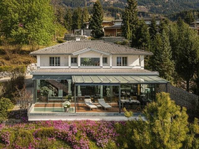 Immobilie in Seeboden am Millstätter See - Architektenvilla in Bestlage - Millstätter See zu Ihren Füßen - Bild 0