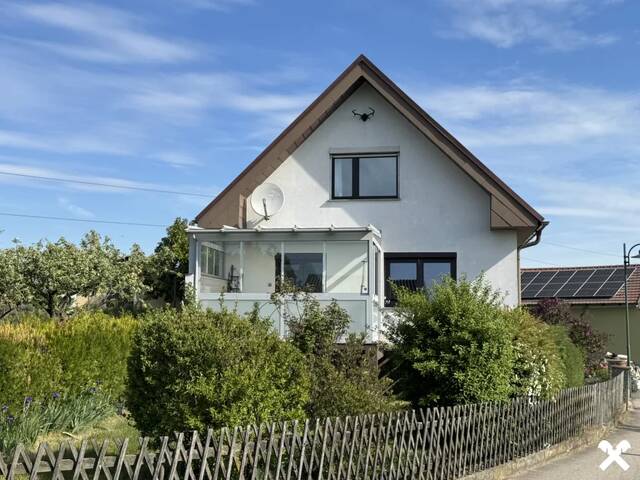Immobilie in Kleinmeiseldorf - Einfamilienhaus mit Nebengebäude - Bild 0