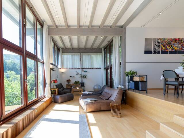Immobilie in Klosterneuburg - Luxuriöse Villa in Klosterneuburg mit 277m², 2 Terrassen & 3 Stellplätzen! - Bild 0