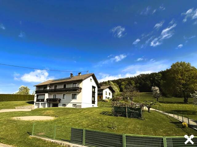 Immobilie in Sonnwiesen - Zweifamilienhaus am Sonnenbalkon des Drautales - Bild 1