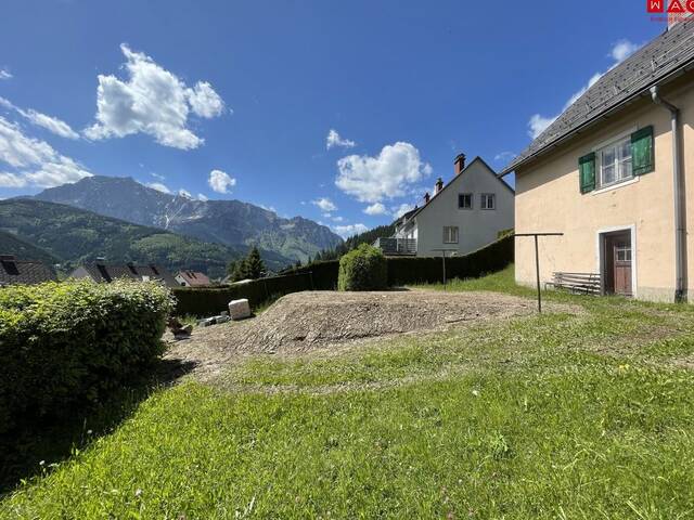 Immobilie in Eisenerz - renovierungsbedürftiges Eckreihenhaus in idyllischer Bergwelt - Bild 1
