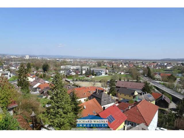 Immobilie in Enns - Großzügiges Stadtbürgerhaus in Aussichtslage mit Top-Ausstattung - Bild 0