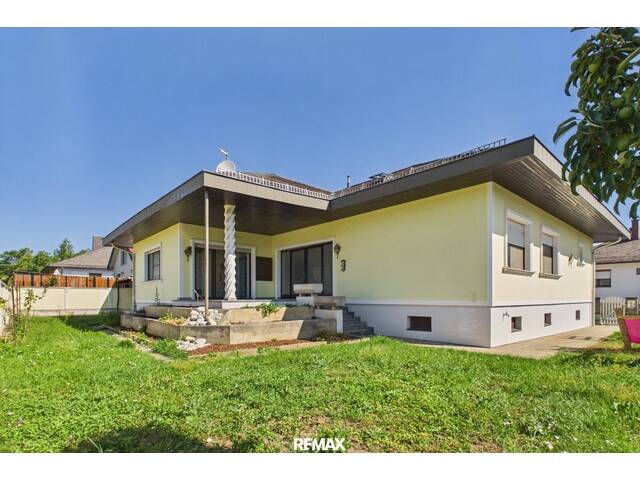 Immobilie in Schattendorf - Sehr großer Bungalow mit 2 Terrassen, Keller, Dachausbaureserve, Garage mit 2 Stellplätzen - Bild 4