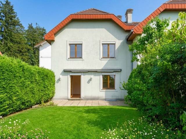 Immobilie in Laab im Walde - Großzügiges Zuhause mit Garten, Keller und Garage - nur 5 Minuten zur Wiener Stadtgrenze! - Bild 0