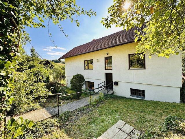 Immobilie in Thernberg - Auszeit vom Alltag, Leben im Grünen - Liegenschaft zum Kauf in Thernberg - Bild 0