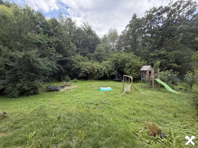 Immobilie in Freinberg - Wohnhaus mit Entwicklungspotential und Garten - Bild 3