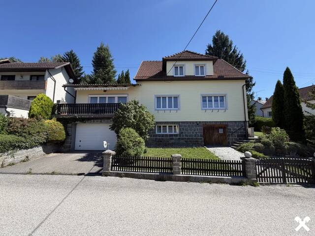 Immobilie in Peuerbach - Einfamilienhaus - Ihr neues Zuhause in zentraler Lage - Bild 0