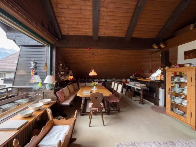 Immobilie in Eugendorf - Panorama. Raumhöhe. Potenzial. Dachgeschosswohnung in Eugendorf - Bild 3