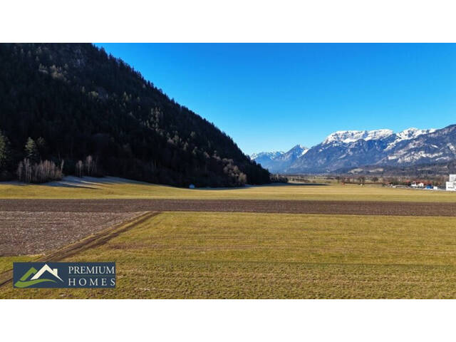 Immobilie in Kundl - KUNDL - Luxuriöses Landhaus für Ihre Familie - 5 Zimmer, Balkon, Terrasse, Wintergarten und sehr viel Grünfläche - Bild 3