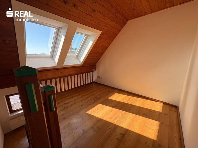 Immobilie in Kaindorf - Gemütliche 3-Zimmer-Maisonette-Wohnung mit Galerie und Balkon - Bild 2