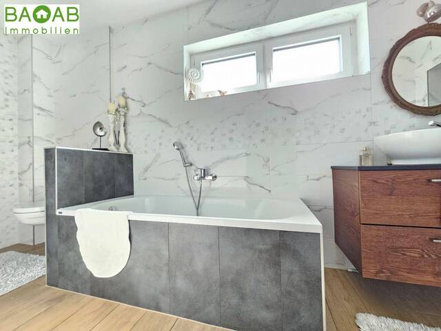 Immobilie in Gurk - Einziehen statt renovieren: Saniertes Zuhause mit Sauna, 2 Bädern & Terrasse - Bild 4