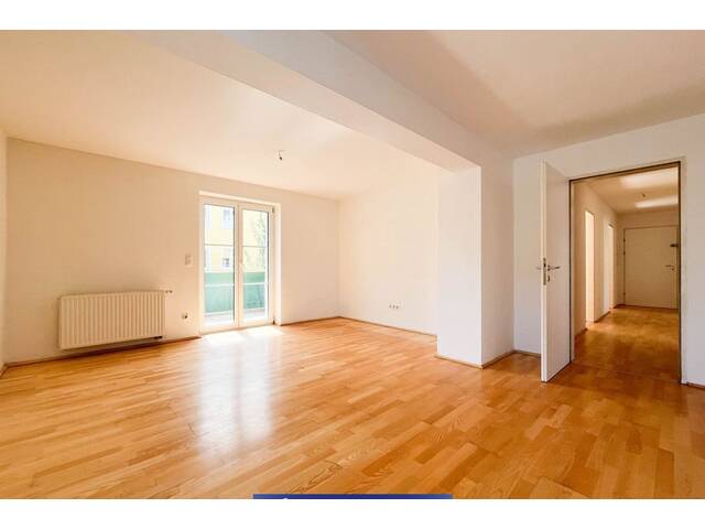 Immobilie in Ried im Innkreis - Großzügige 4 Zimmer - Gartenwohnung (ca. 140m²) inkl. Küche nähe Stadtpark Ried - Top Preis - Bild 3