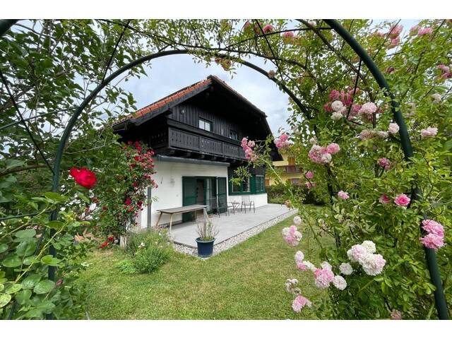 Immobilie in Krieglach - Tolles Einfamilienhaus mit Balkon, Terrasse und wunderschönem Garten in Krieglach zu verkaufen! - Bild 3