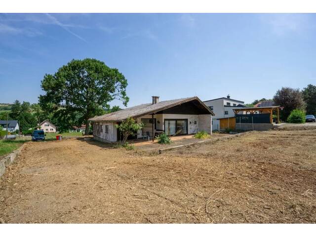 Immobilie in Maria-Anzbach - Kleines Einfamilienhaus auf 1.065 m² Baugrund mit Entwicklungspotenzial in Unter-Oberndorf - Bild 1