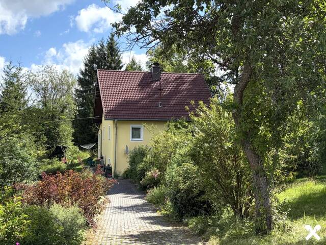 Immobilie in Lembach im Mühlkreis - Charmantes Landhaus in ruhiger Lage und Naturgarten - Bild 0