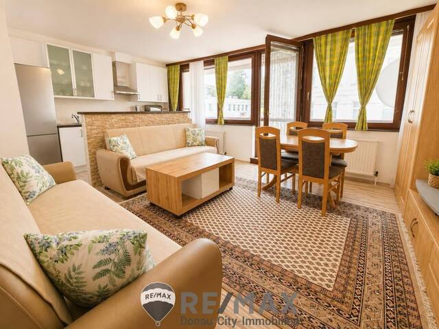 Immobilie in Wien - Helle 2-Zimmer-Eigentumswohnung mit sonniger Loggia | 2. Liftstock | ca. 46 m² NFL - Bild 0
