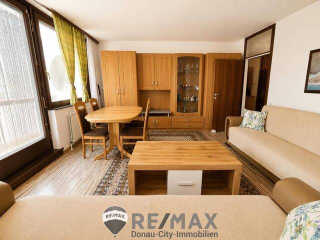 Immobilie in Wien - Helle 2-Zimmer-Eigentumswohnung mit sonniger Loggia | 2. Liftstock | ca. 46 m² NFL - Bild 2