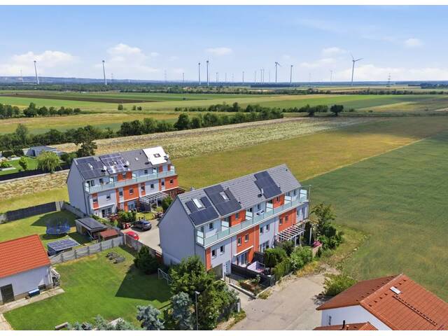 Immobilie in Gerasdorf -    HIT    DREI Zimmer mit TERRASSE, GARTEN und STELLPLATZ - Bild 0