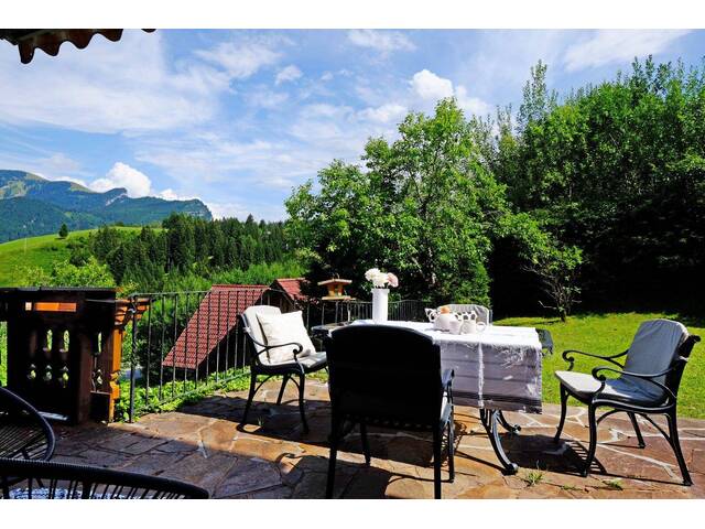 Immobilie in St. Koloman - Logenplatz mit grandioser Aussicht: Gediegenes Landhaus in St. Koloman (Salzburg) - Bild 2