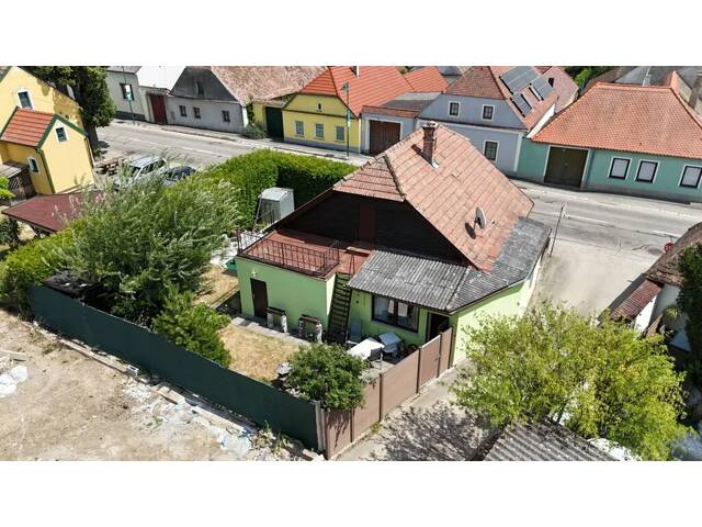 Immobilie in Mitterretzbach - Gemütlich wohnen nahe Retz: Häuschen mit Garten, Keller und Schuppen in Mitterretzbach - Bild 2