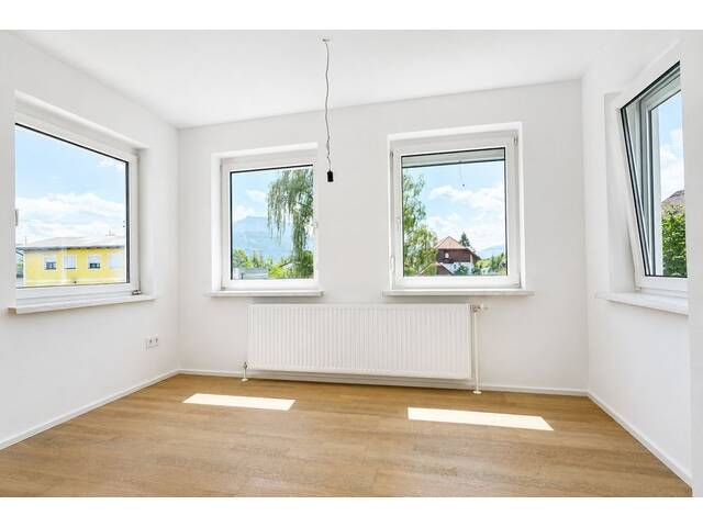 Immobilie in Gmunden - PROVISIONSFREI! Sanierte 2-Zimmer-Wohnung mit Traunsteinblick! (3 Zimmer möglich!) - Bild 4